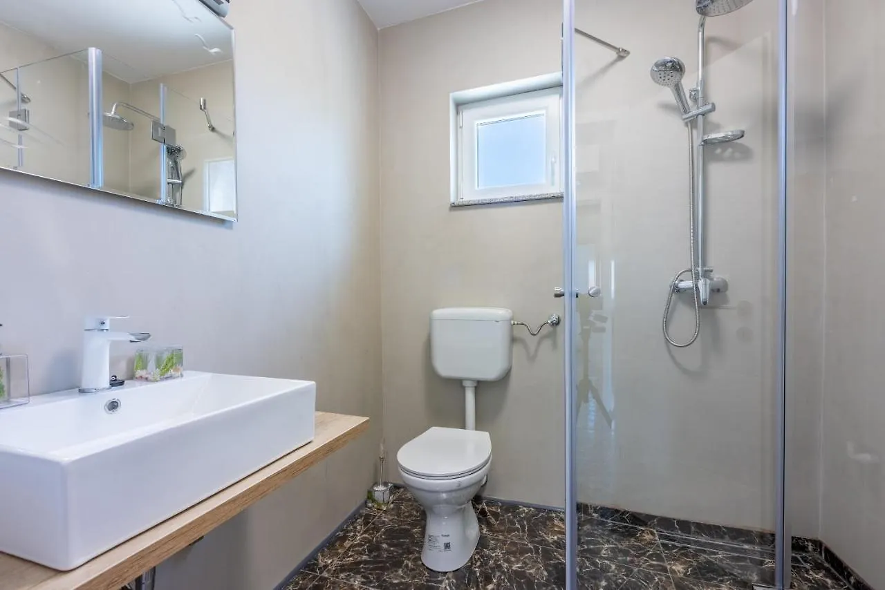 Happynest Apartment Novi Vinodolski