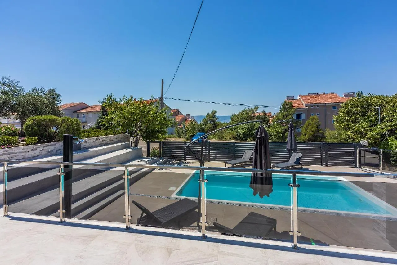 Happynest Apartment Novi Vinodolski