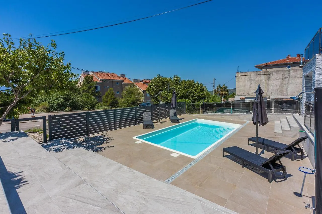 Happynest Apartment Novi Vinodolski