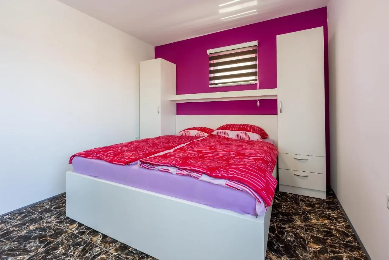 Happynest Apartment Novi Vinodolski