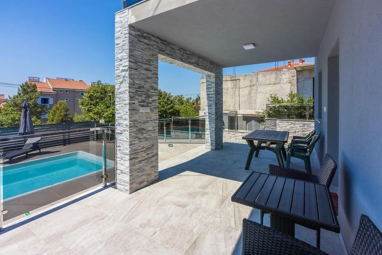 Happynest Apartment Novi Vinodolski