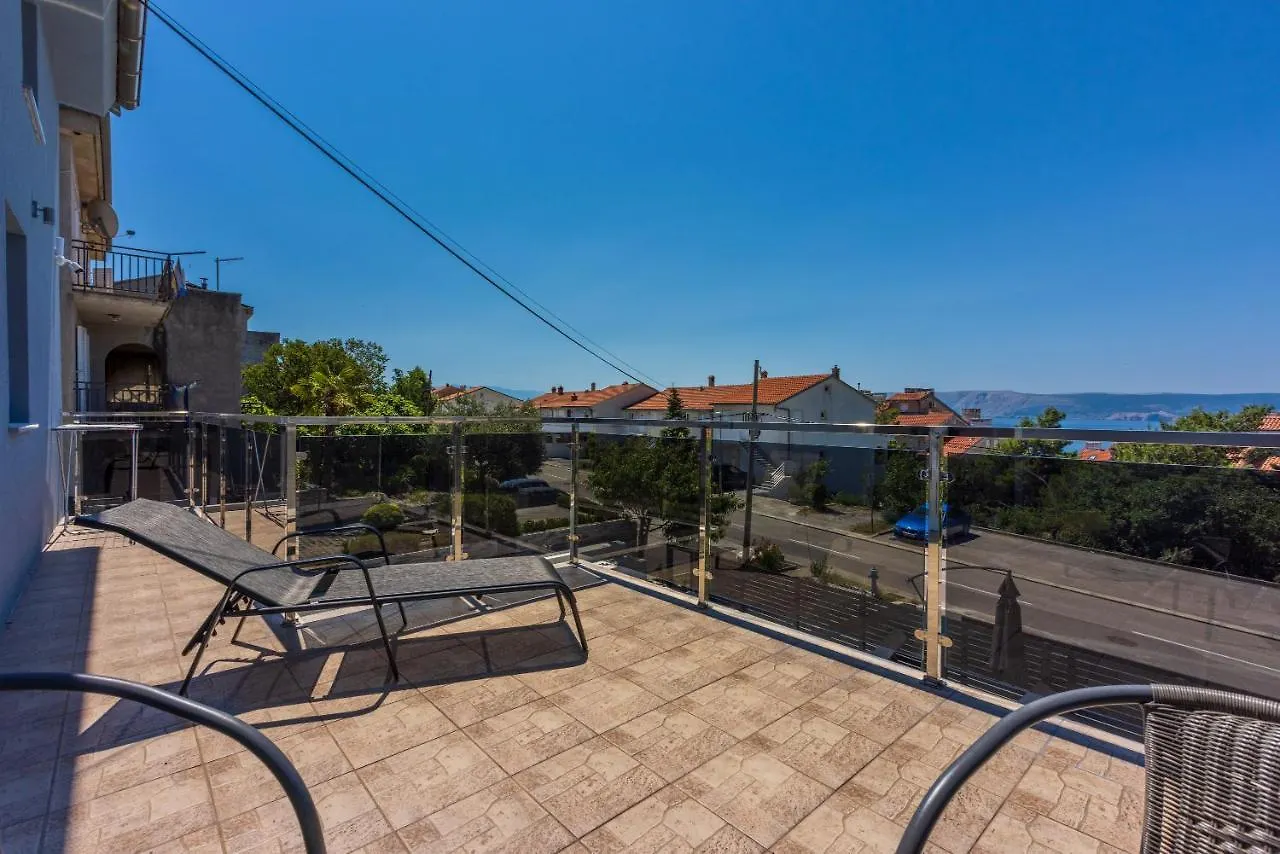Happynest Apartment Novi Vinodolski