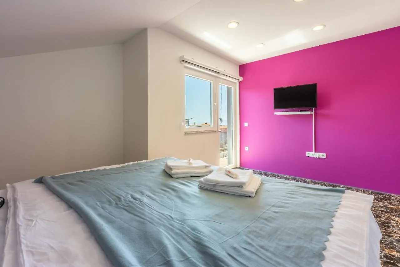 Happynest Apartment Novi Vinodolski